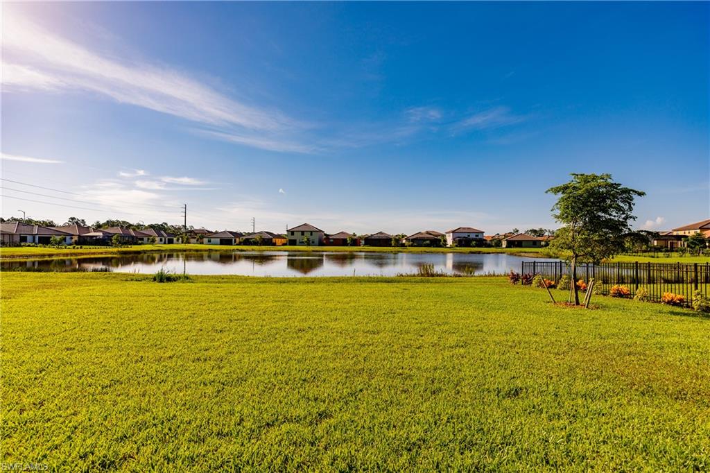 HAMPTON PARK - Residential