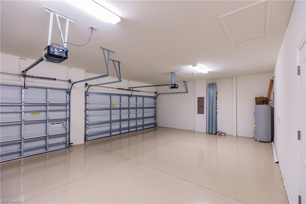 HAMPTON PARK - Residential