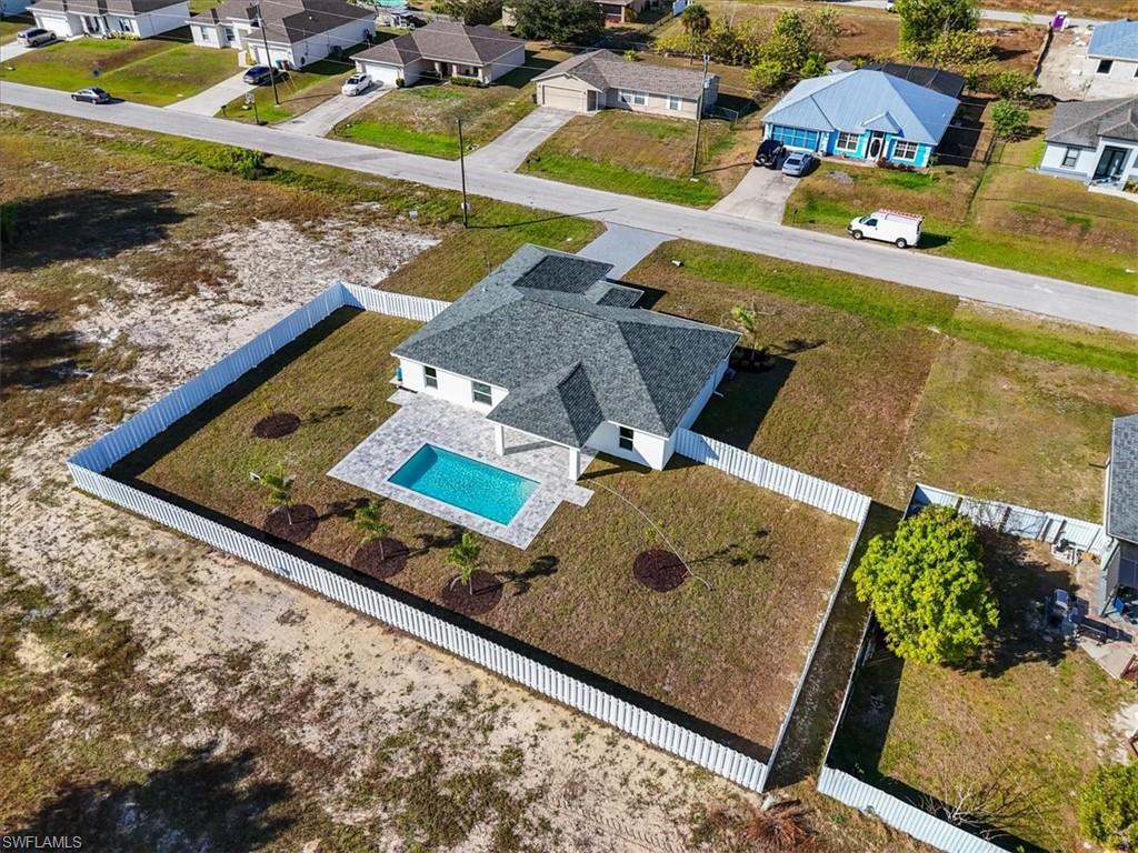 CAPE CORAL - Residential