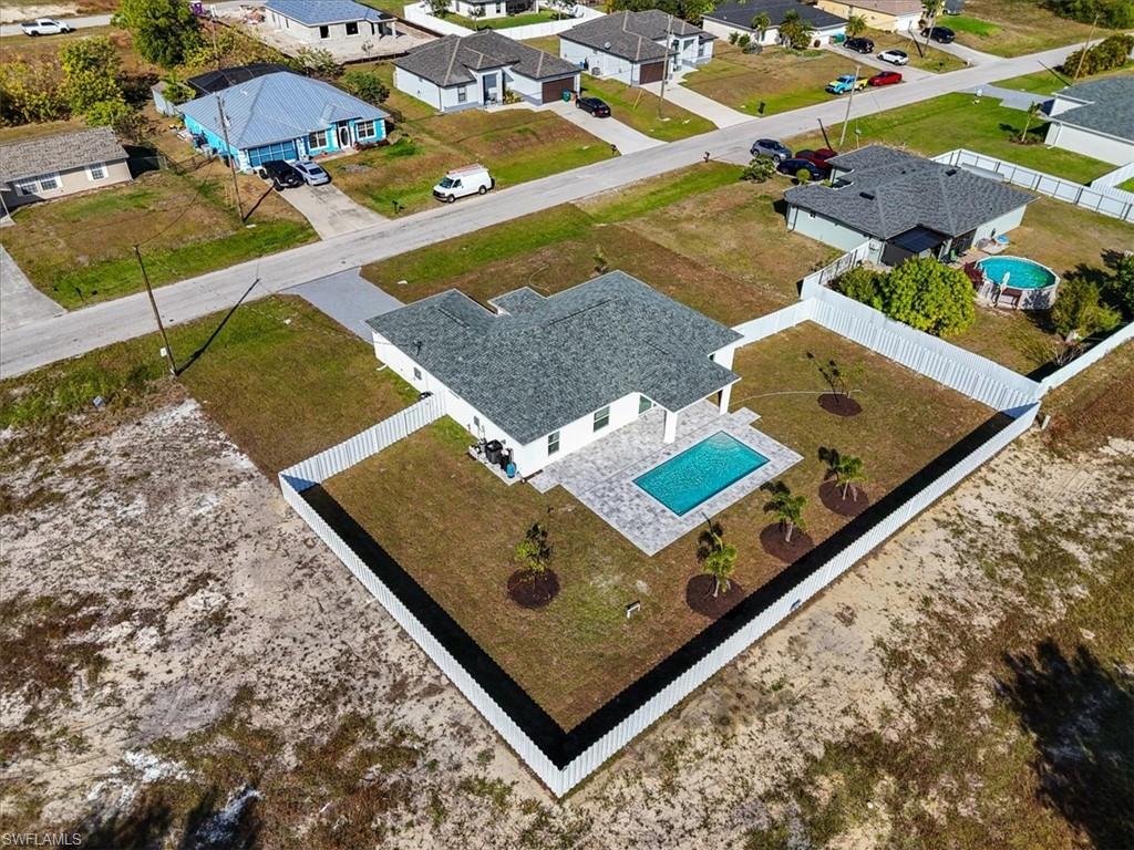CAPE CORAL - Residential