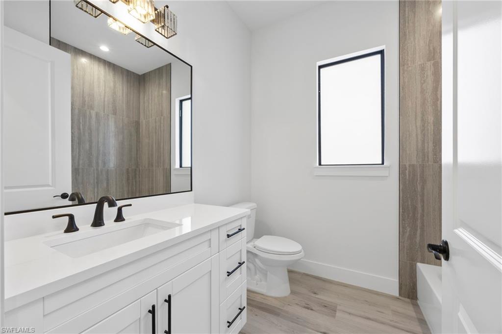 GOLDEN GATE ESTATES - Residential