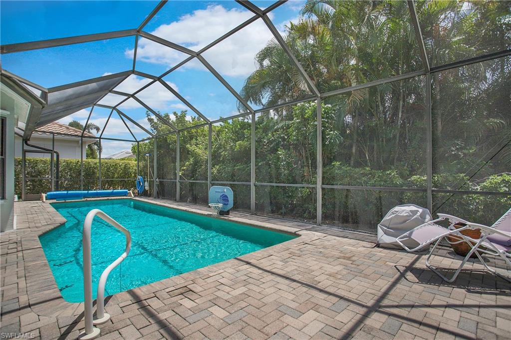 HUNTERS RIDGE - Residential