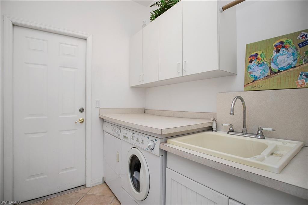 HUNTERS RIDGE - Residential