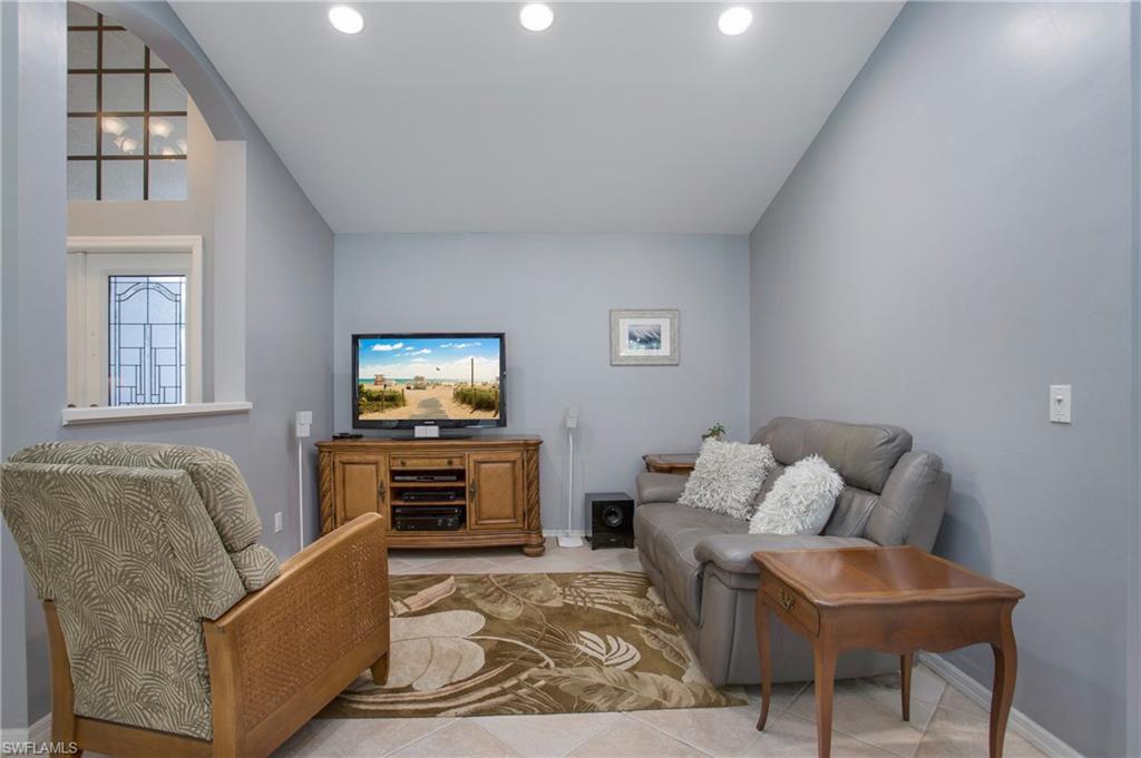 HUNTERS RIDGE - Residential