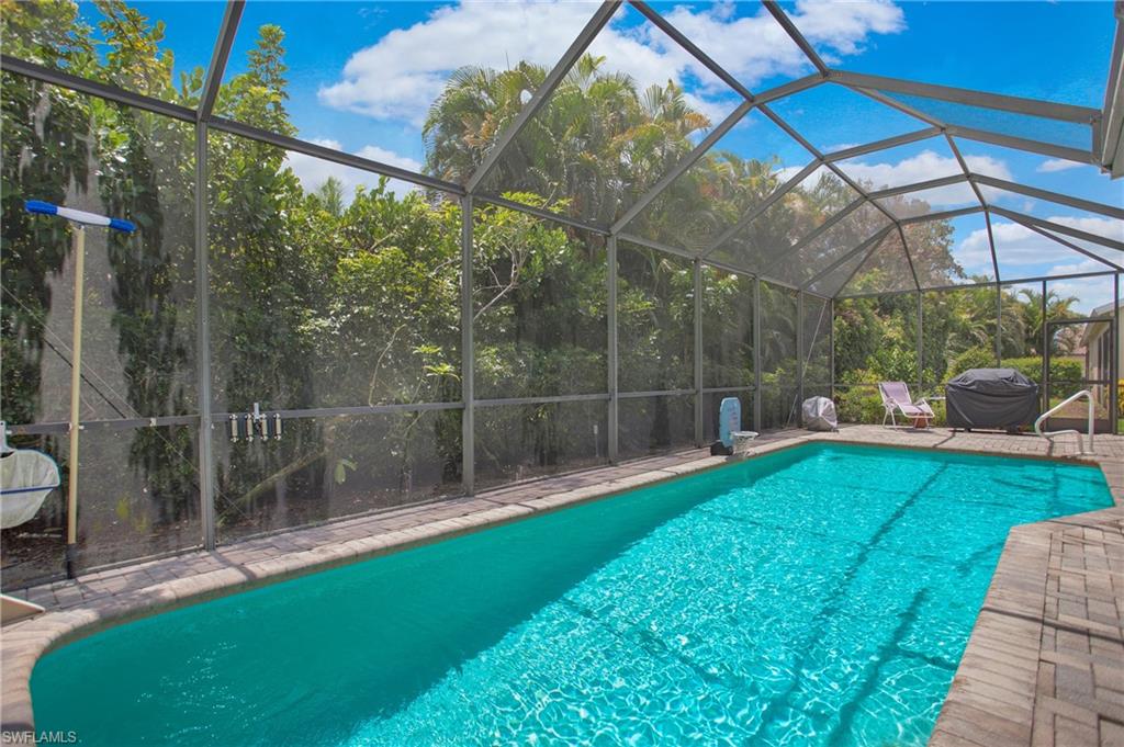 HUNTERS RIDGE - Residential