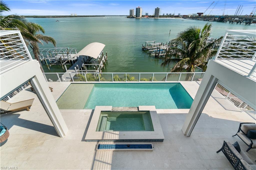 LAGUNA SHORES - Residential