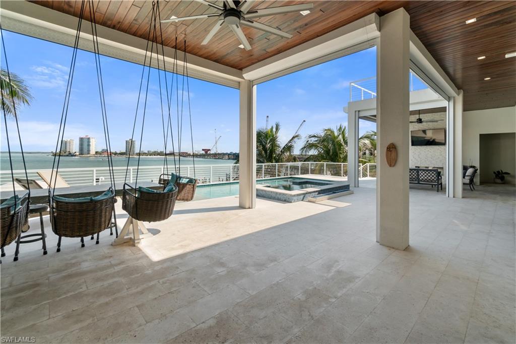 LAGUNA SHORES - Residential