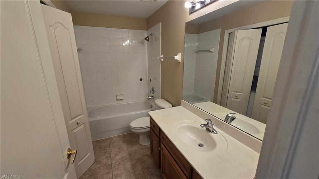 TOWNHOMES AT STONEYBROOK - Residential