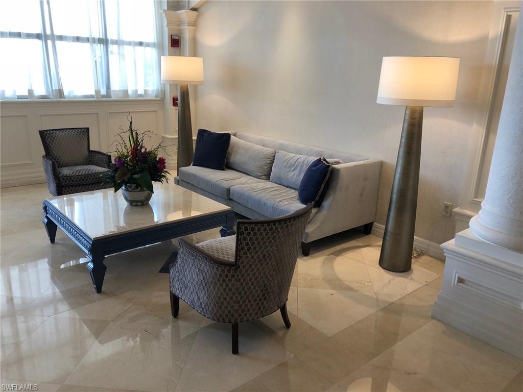 MARCO BEACH OCEAN RESORT - Residential