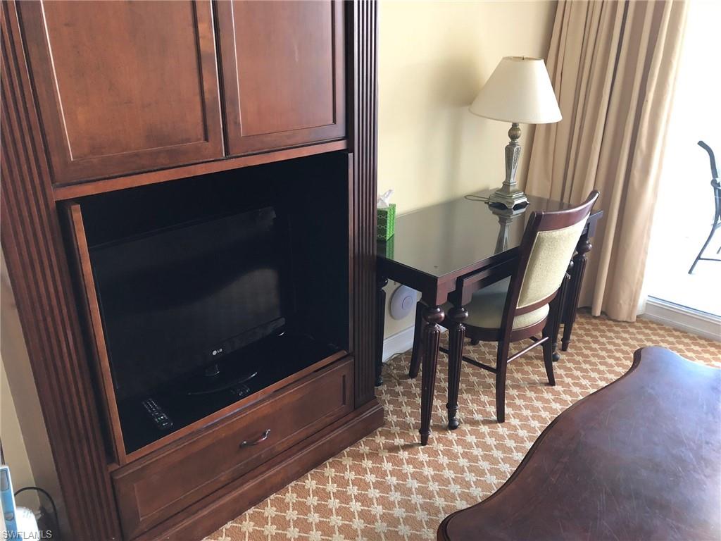 MARCO BEACH OCEAN RESORT - Residential