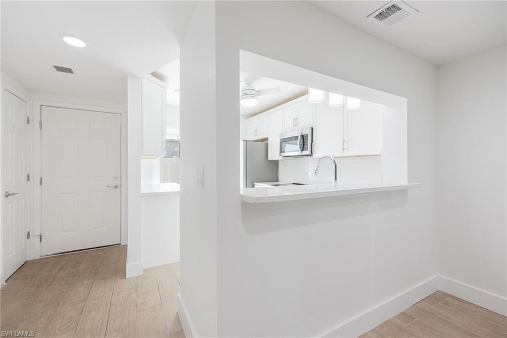 BOARDWALK CAPER - Residential