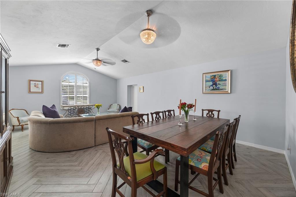 PINEWOODS - Residential Lease