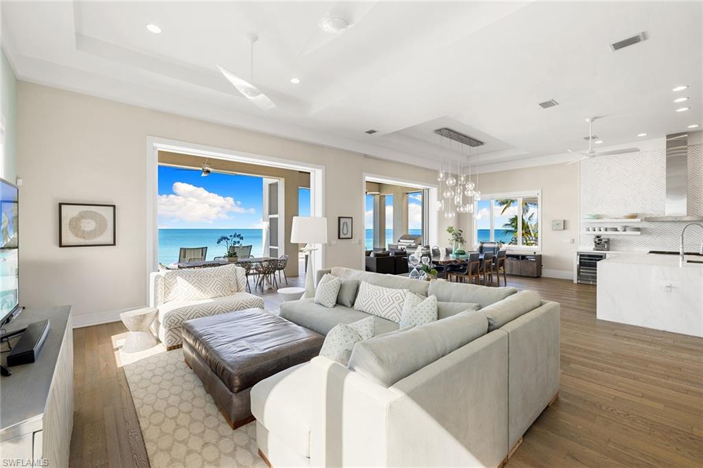 BONITA BEACH - Residential