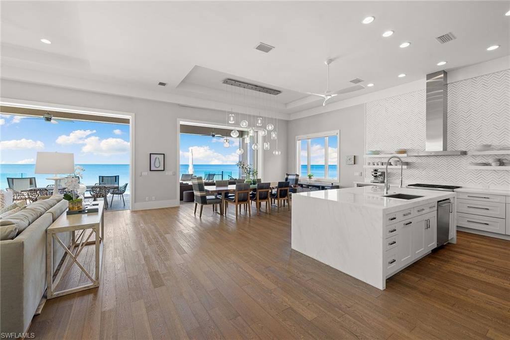 BONITA BEACH - Residential