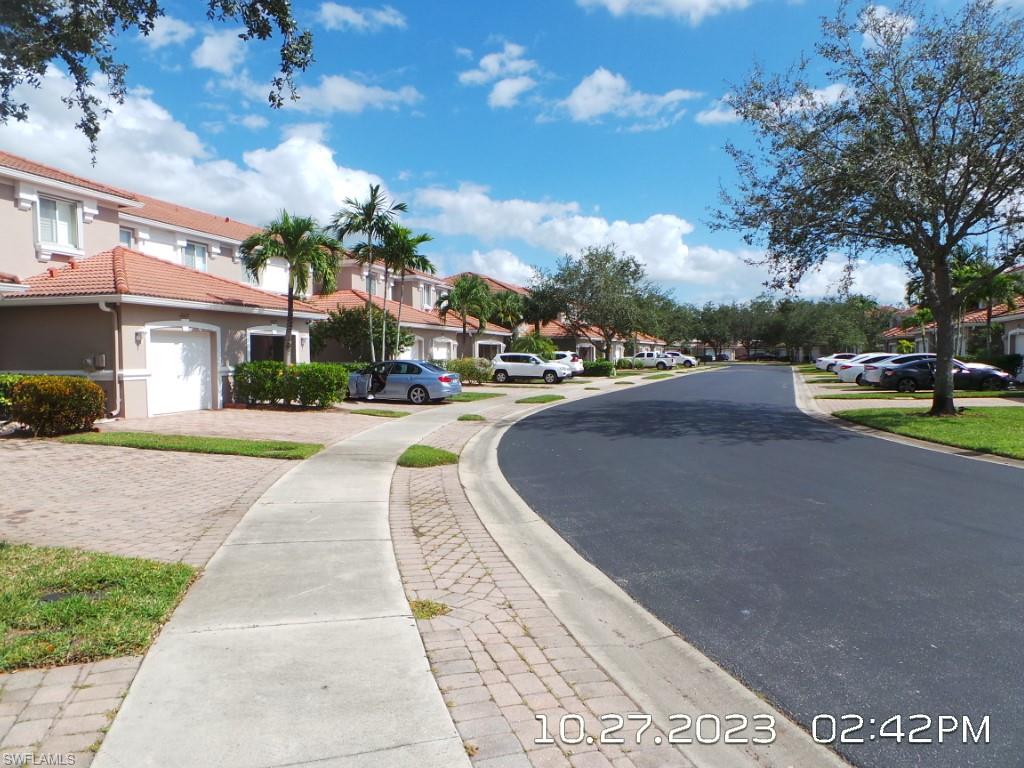 COLONNADE AT FORUM - Residential