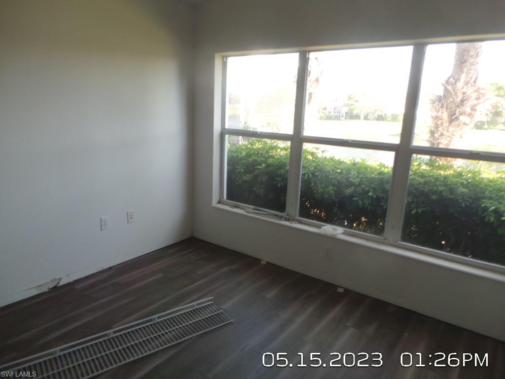 COLONNADE AT FORUM - Residential