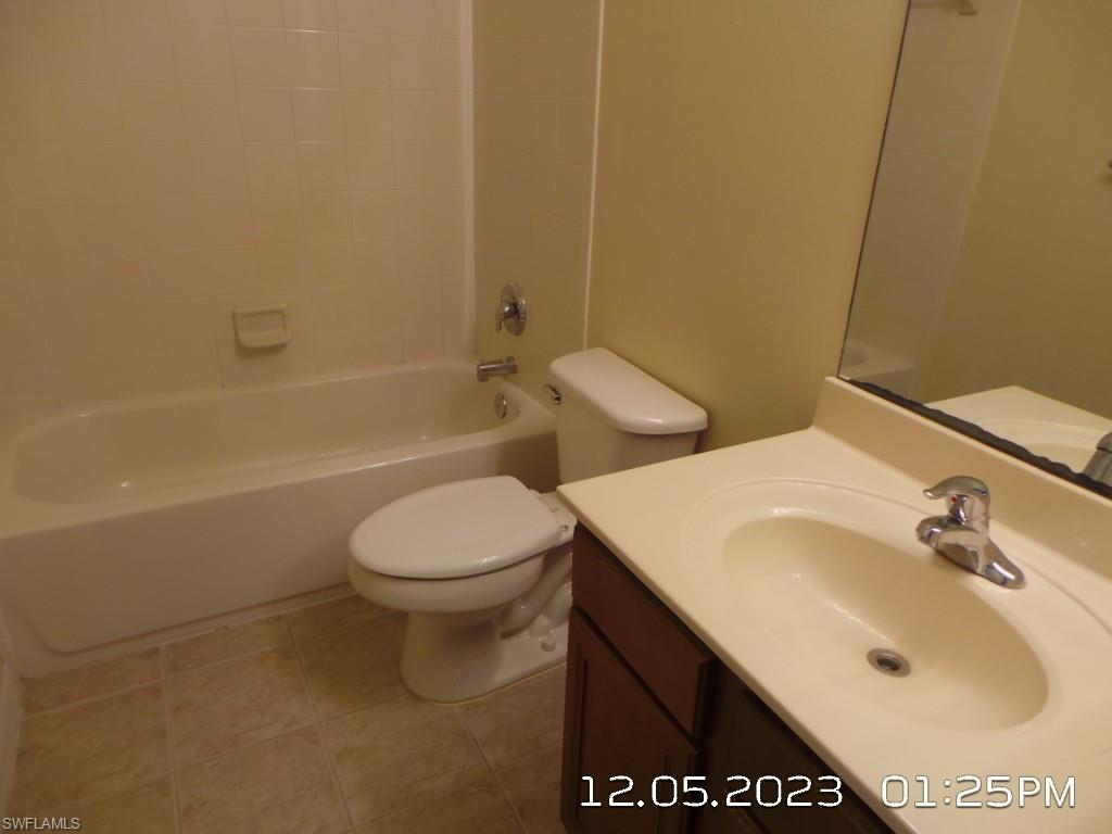 COLONNADE AT FORUM - Residential