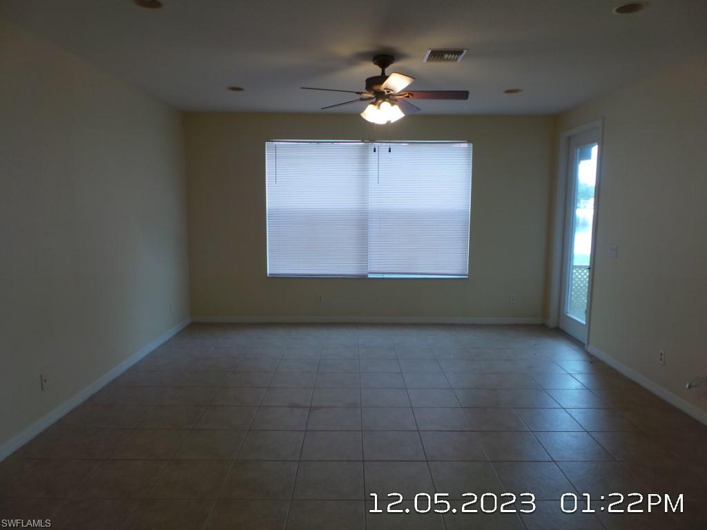 COLONNADE AT FORUM - Residential