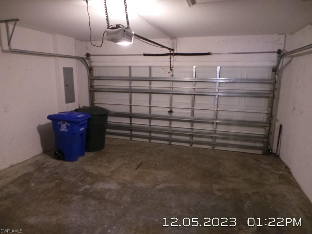 COLONNADE AT FORUM - Residential