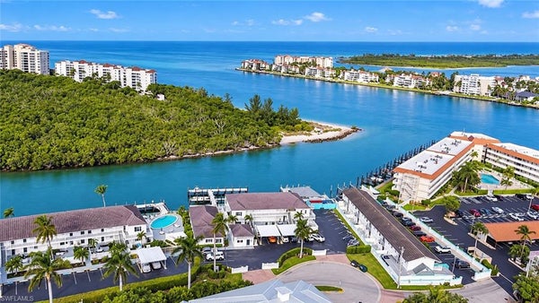 1170 EDINGTON PL APT B6, MARCO ISLAND, FL 34145 - Image d2c6cc3e6bbe75a26dfff47e9c3512cd/2810399774