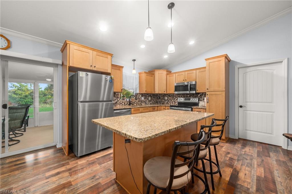 PLACID LAKES - Residential