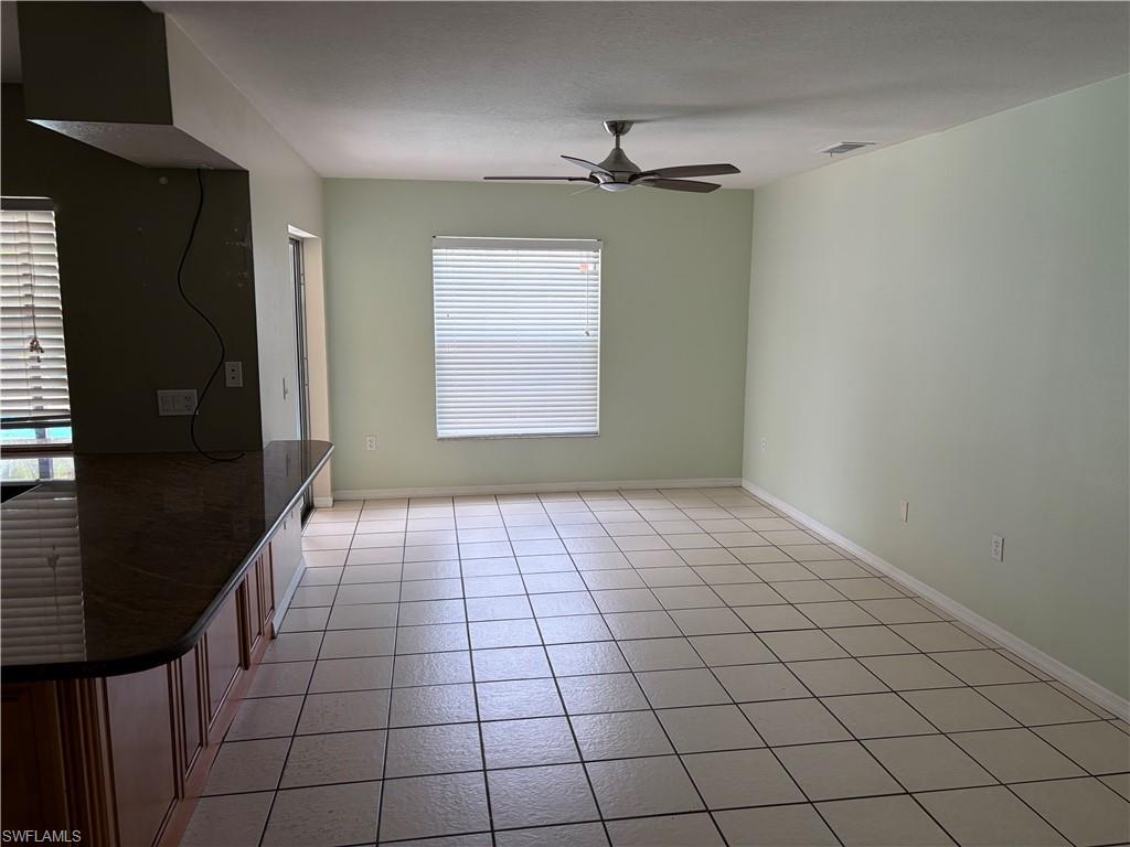 SAN CARLOS PARK - Residential