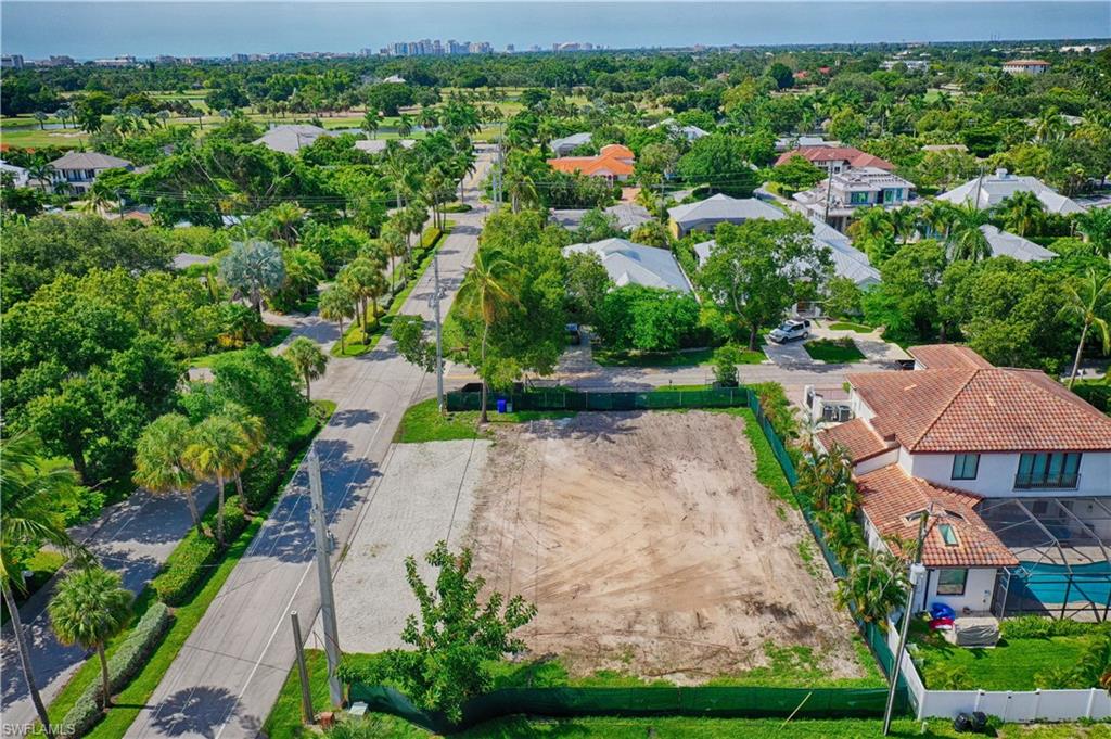 OLDE NAPLES - Residential