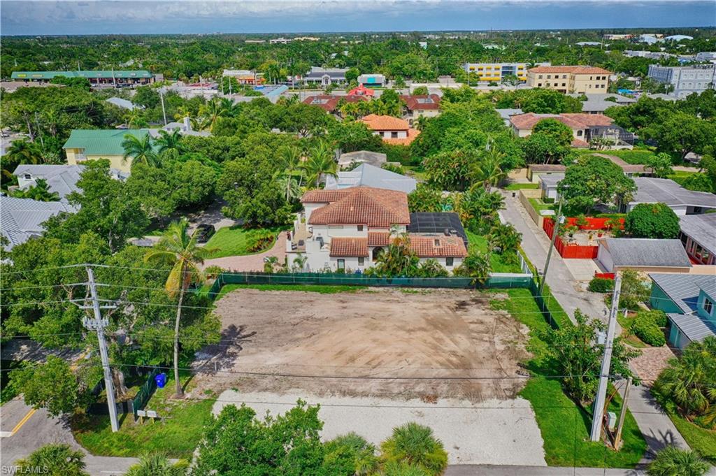OLDE NAPLES - Residential