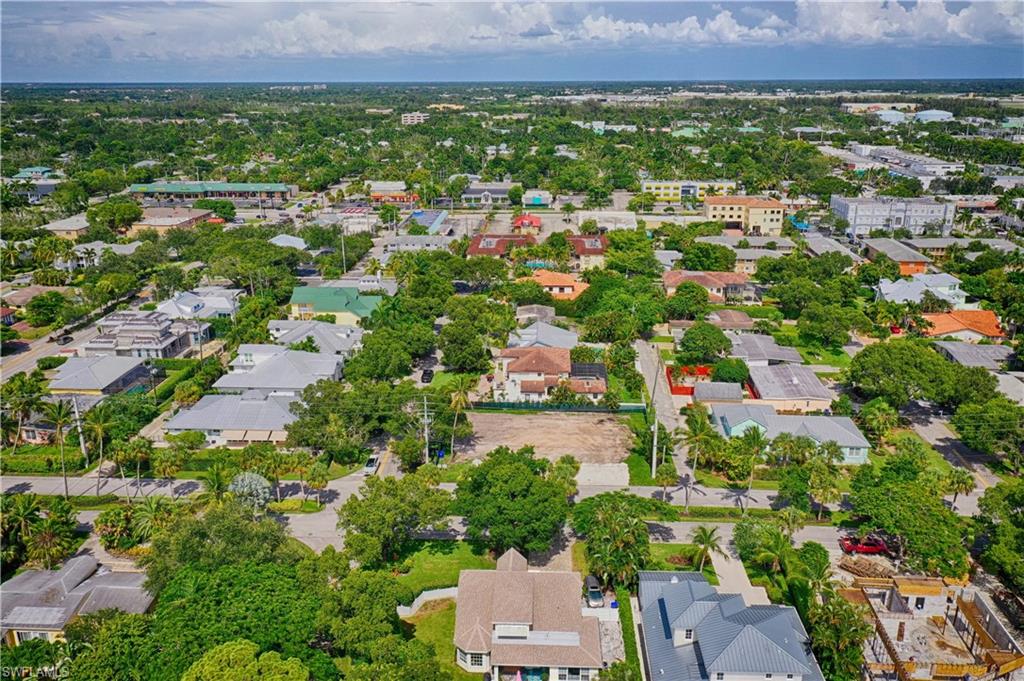 OLDE NAPLES - Residential