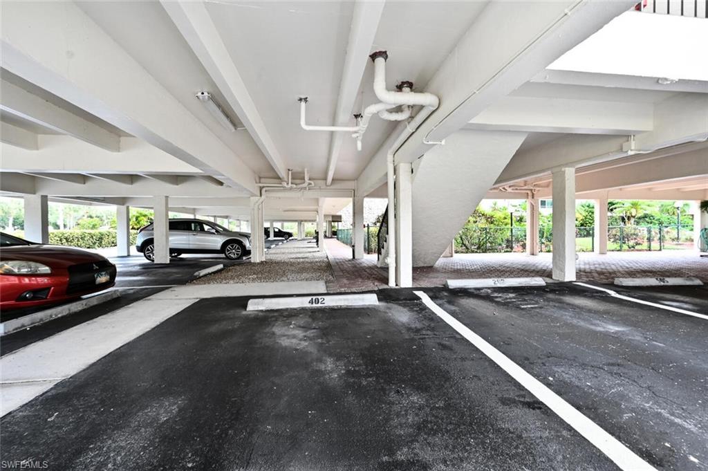 MARISOL PLAZA - Residential