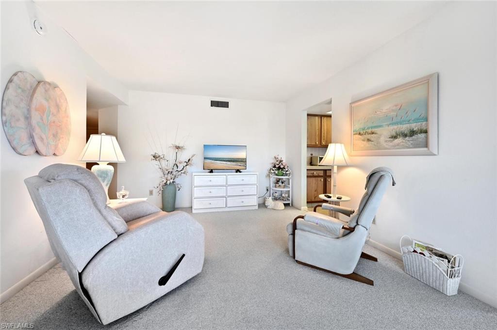 MARISOL PLAZA - Residential