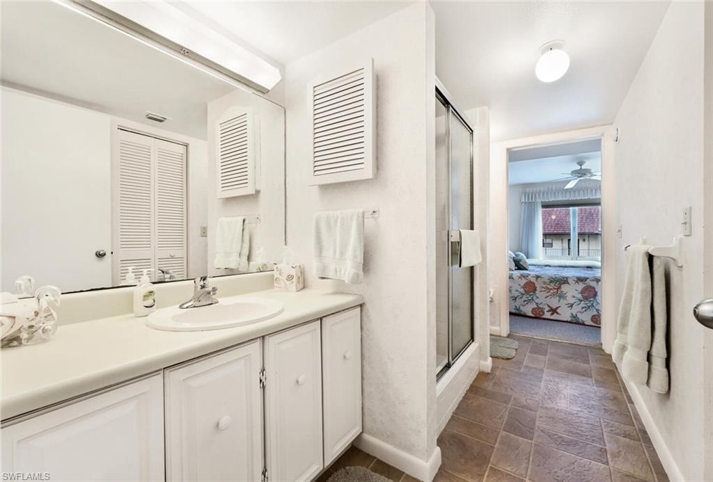 MARISOL PLAZA - Residential