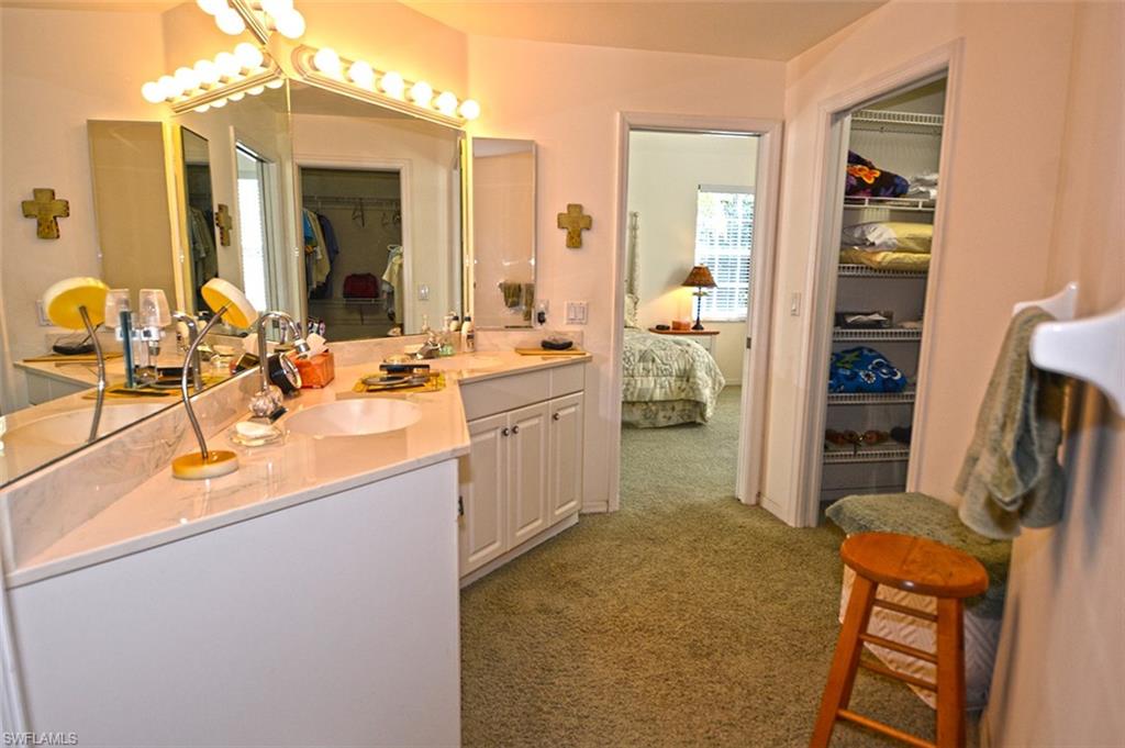 CASA DEL LAGO - Residential