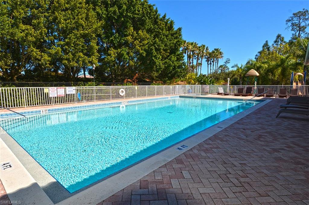 CASA DEL LAGO - Residential