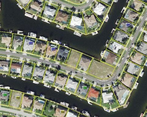 1536 Buccaneer CT MARCO ISLAND FL 34145