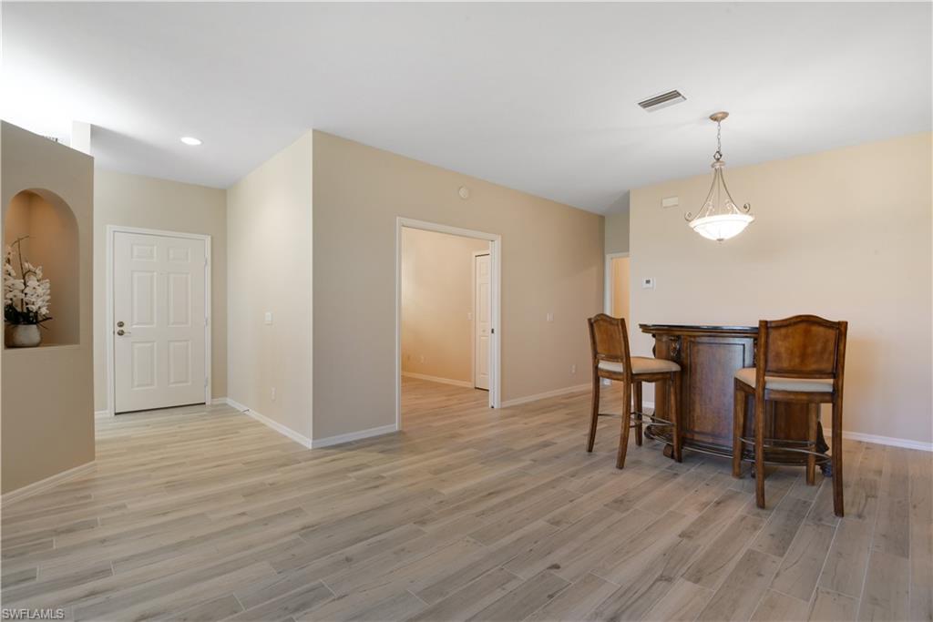 CLUBSIDE - Residential