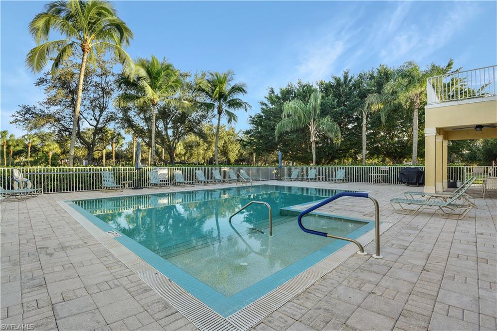 CLUBSIDE - Residential