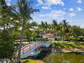 ISLAND WALK - Residential