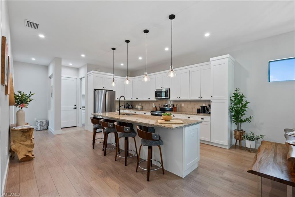 NAPLES VILLAS - Residential Lease