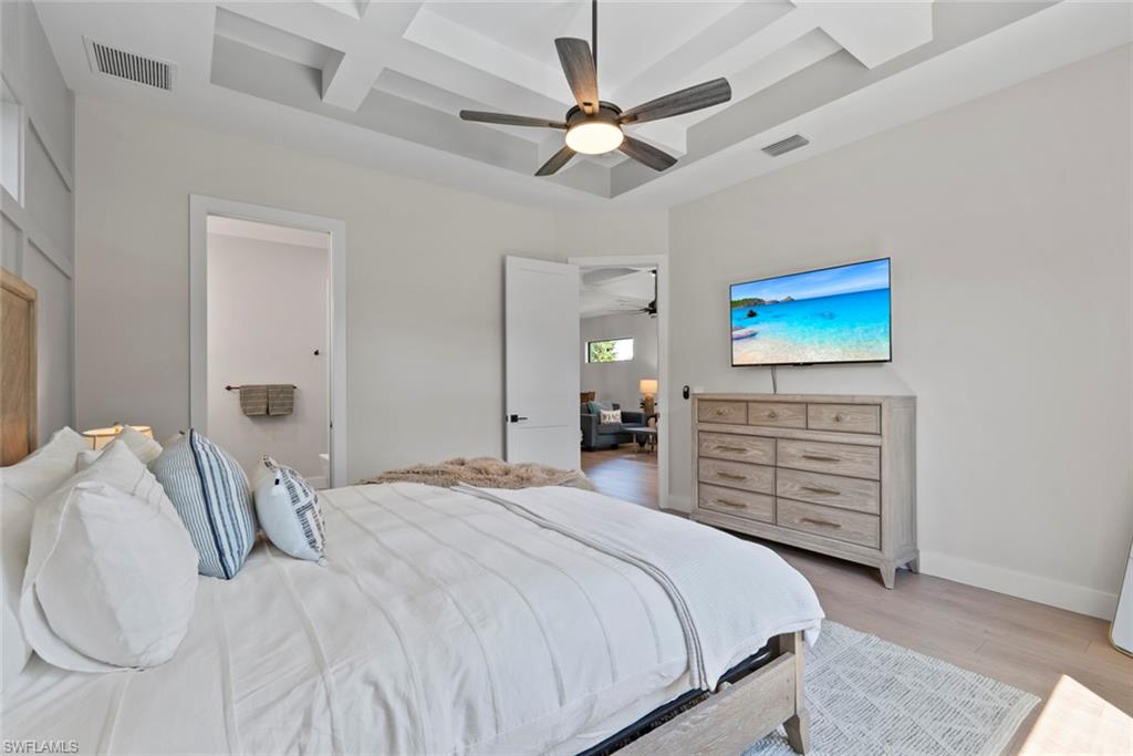 NAPLES VILLAS - Residential Lease