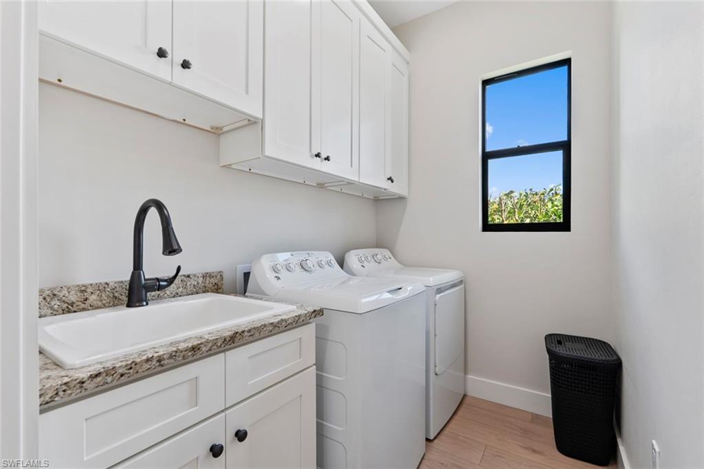 NAPLES VILLAS - Residential Lease