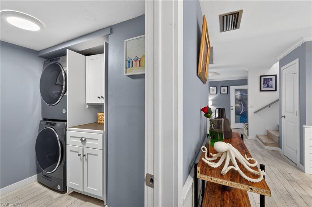 AMBERWOOD LAKE CONDO - Residential