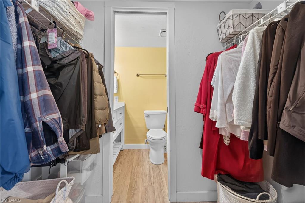 AMBERWOOD LAKE CONDO - Residential