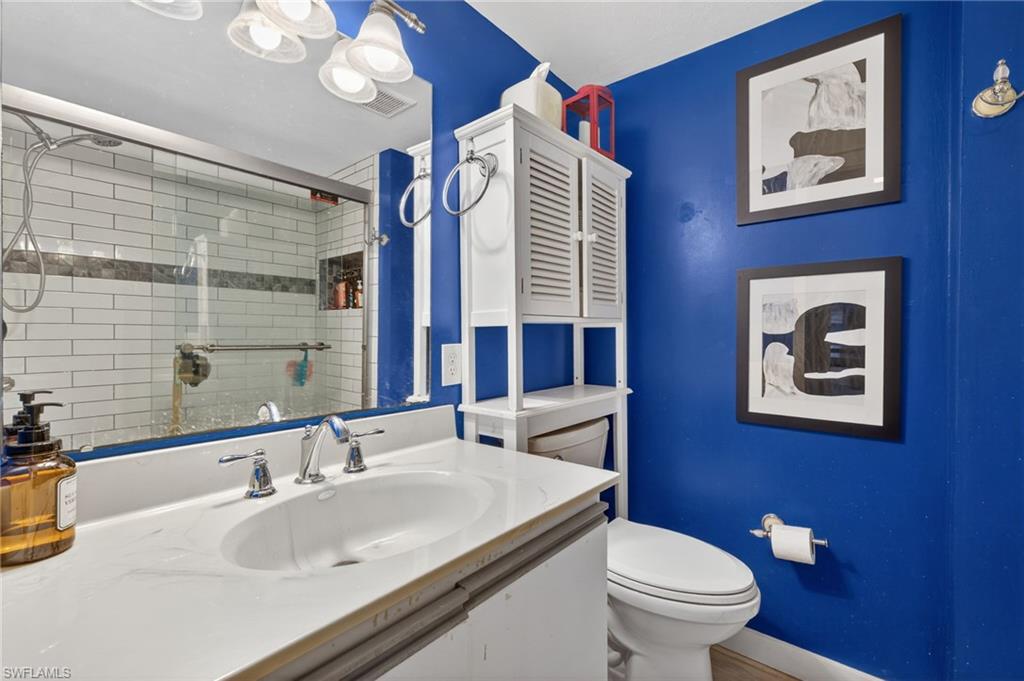 AMBERWOOD LAKE CONDO - Residential