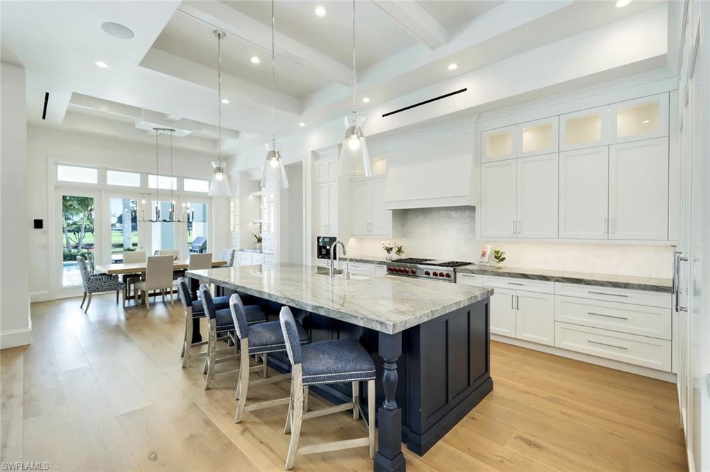 MOORINGS - Residential