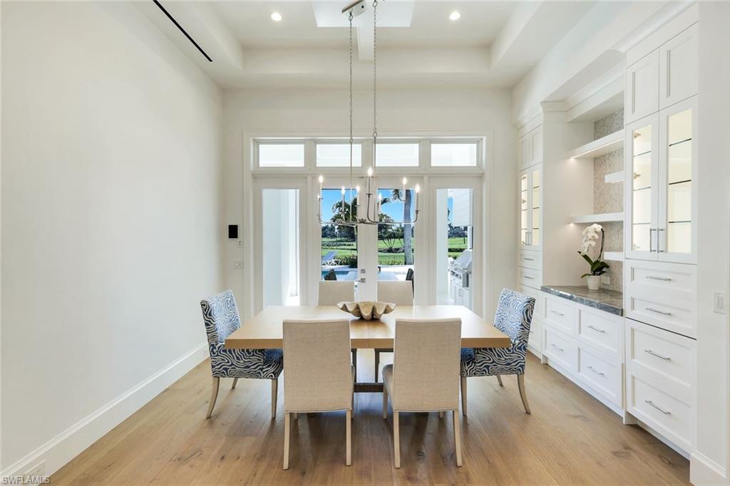 MOORINGS - Residential