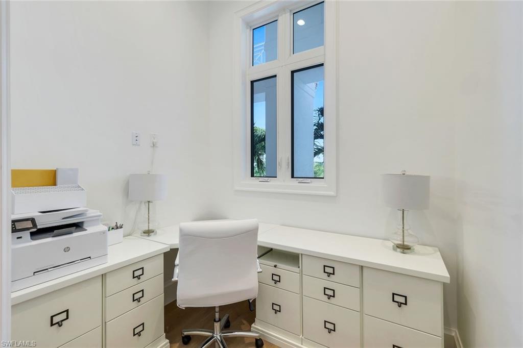 MOORINGS - Residential