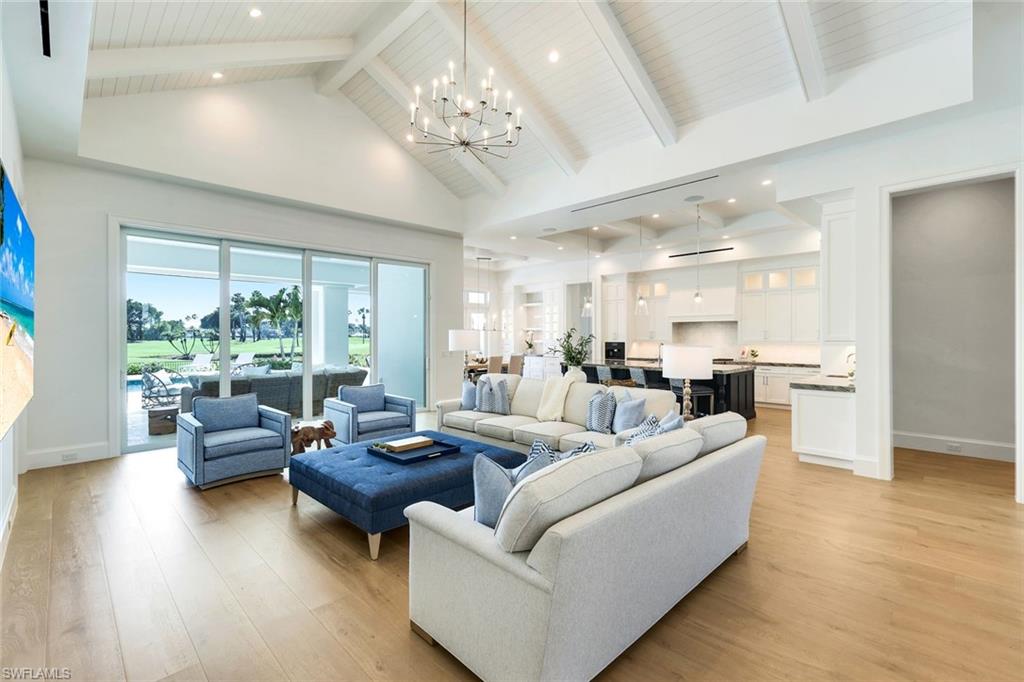 MOORINGS - Residential