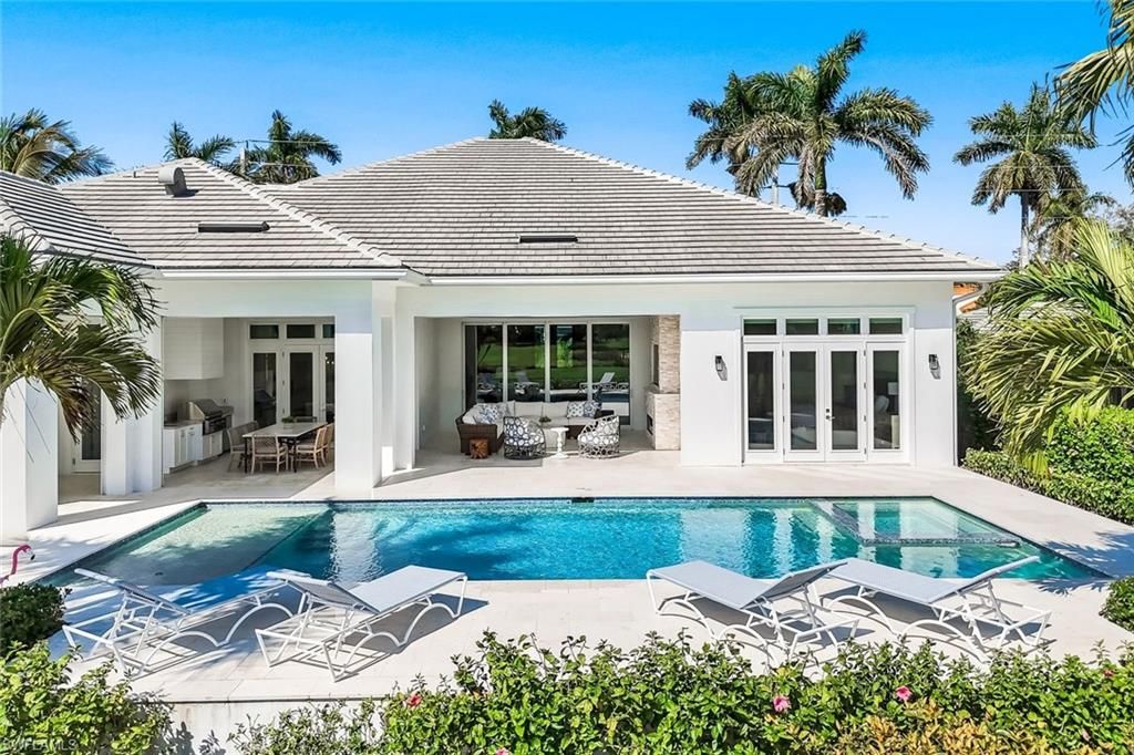 Photo of 730 Harbour DR, NAPLES, FL 34103 (MLS # 226008452)