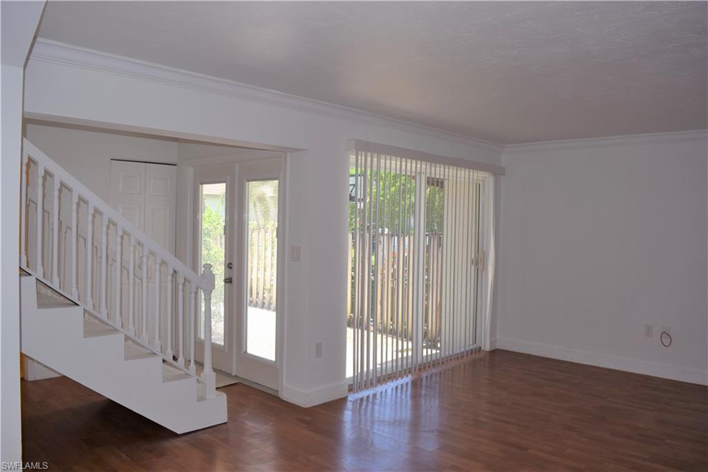 MEADOWLARK COVE - Residential